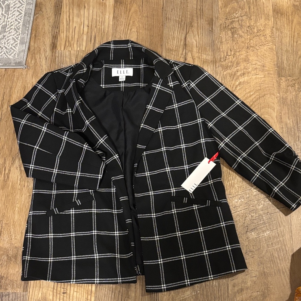 Elle Women's Black and White Plaid Blazer
